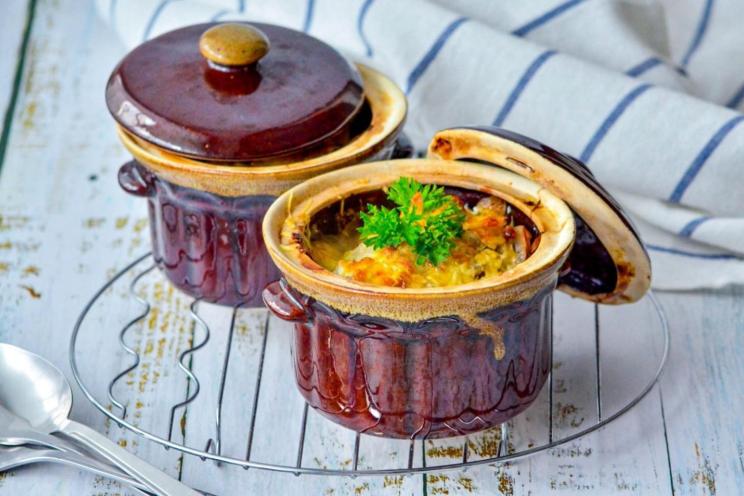 Oven-Baked Meat, Potato, and Mushroom Casserole