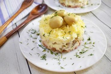 Smoked Chicken and Egg Salad with Pickled Mushrooms