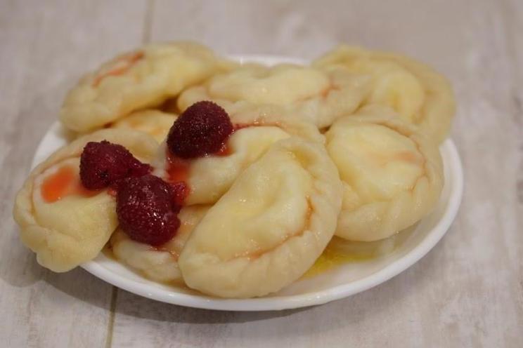 Sweet Cottage Cheese Dumplings for the Whole Family