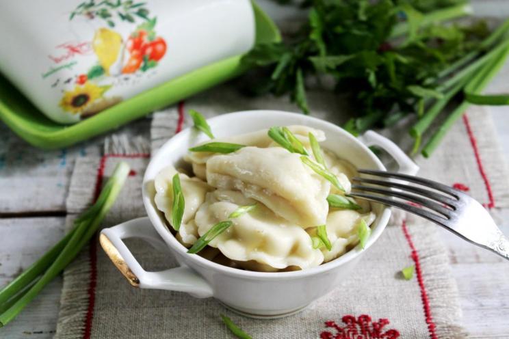 Potato and Mushroom Dumplings: A Hearty Family Dish Potato and Mushroom Dumplings: A Hearty Family Dish