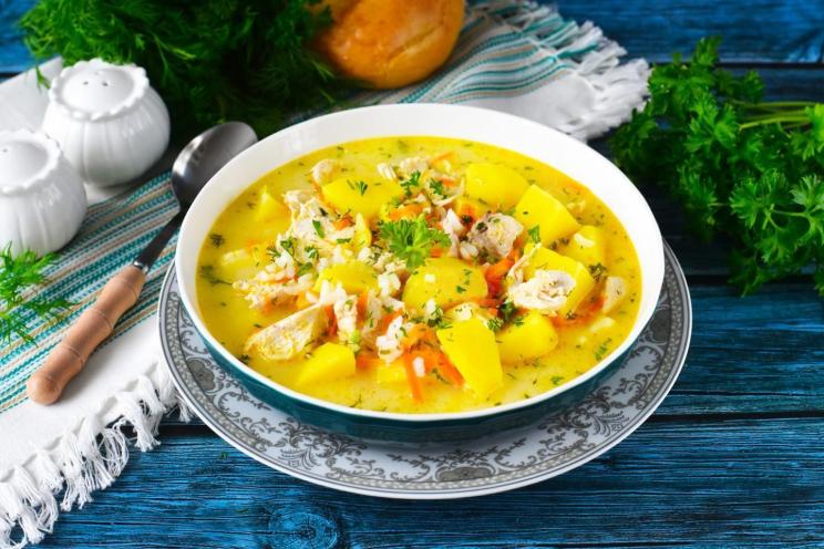 Creamy Chicken Cheese Soup
