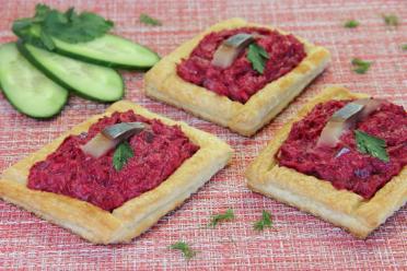 Easy Puff Pastry Snack Boxes