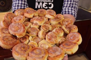Easy Cinnamon Rolls with Vanilla Glaze