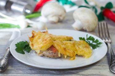 Oven-Roasted Royal Meat and Potatoes