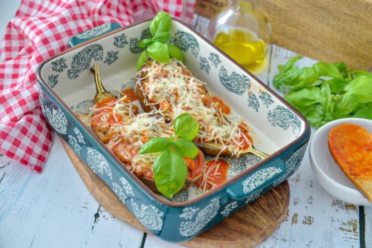 Italian-Style Eggplant Parmigiana Boats
