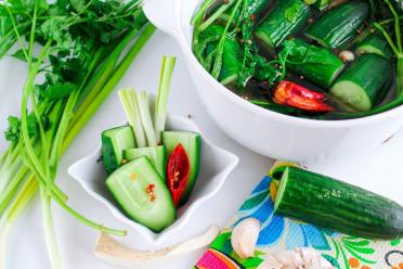 Quick & Crispy Lightly Salted Cucumbers