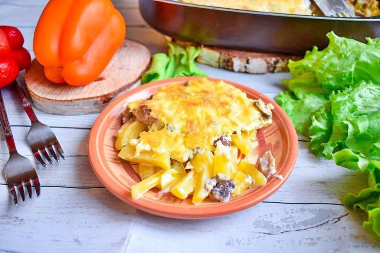 Simple & Satisfying Potato Mushroom Casserole
