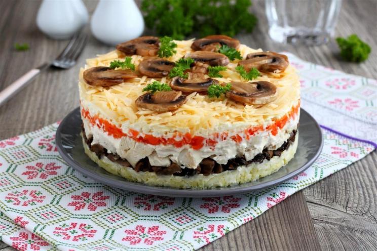 Chicken, Mushroom, and Potato Layered Salad