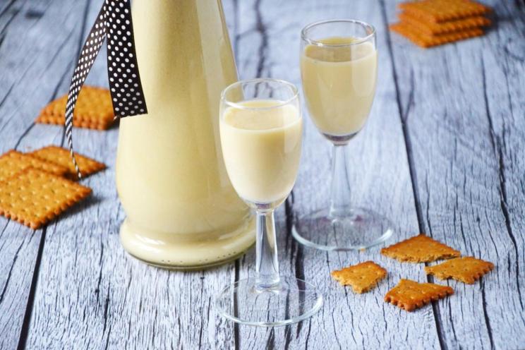 Festive Eggnog Liqueur Festive Eggnog Liqueur
