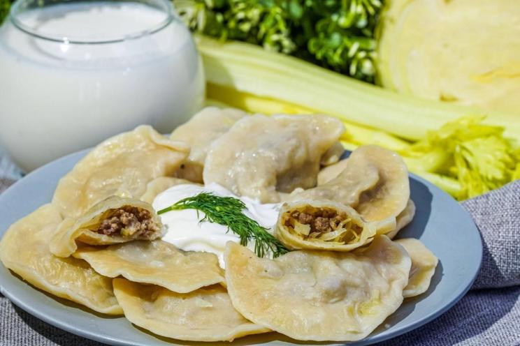 Cabbage & Meat Dumplings: Quick, Tasty, Family-Friendly Meals