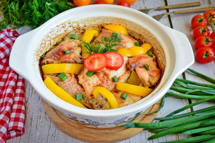Oven-Baked Chicken and Potatoes in Sour Cream Oven-Baked Chicken and Potatoes in Sour Cream