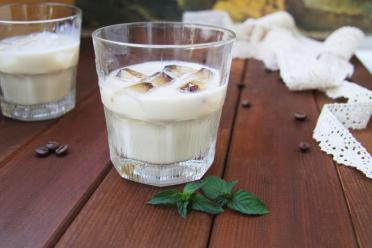Creamy Irish-Style Liqueur