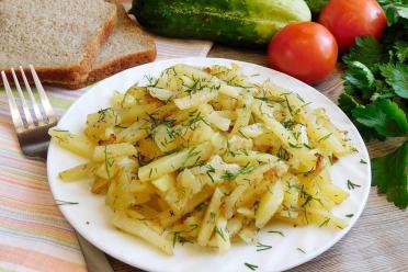 Pan-Fried Potatoes with Onions
