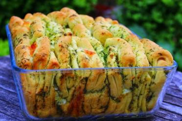Herb and Mozzarella Pull-Apart Bread