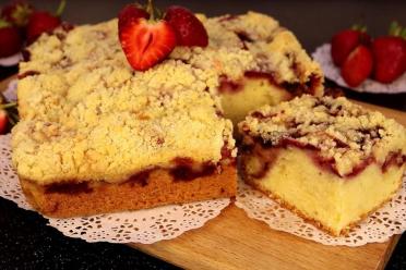 Strawberry Streusel Pie