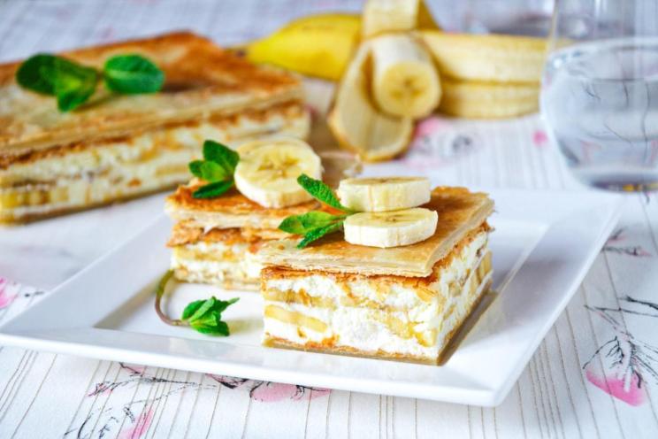 Easy Banana Puff Pastry Cake Easy Banana Puff Pastry Cake