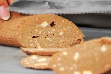 Classic Cookie & Cocoa Chocolate Sausage with Condensed Milk