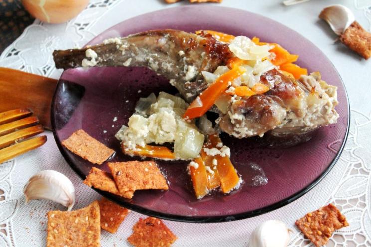 Oven-Baked Rabbit with Creamy Vegetable Sauce Oven-Baked Rabbit with Creamy Vegetable Sauce