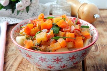 Veggie Teriyaki Noodles