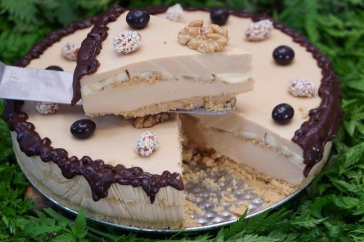 Quick and Easy No-Bake Banana Cookie Cake Quick and Easy No-Bake Banana Cookie Cake