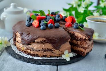 Decadent Chocolate Brownie Cake