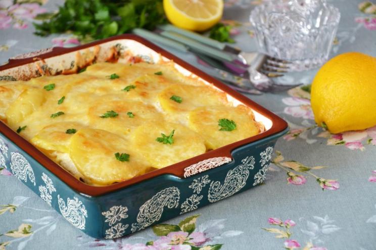 Baked French-Style Chicken and Potatoes Baked French-Style Chicken and Potatoes