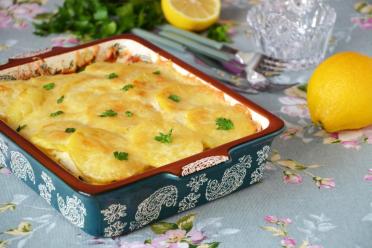 Baked French-Style Chicken and Potatoes