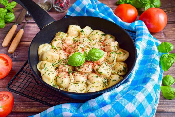 20-Minute Pan-Fried Dumplings with Sour Cream