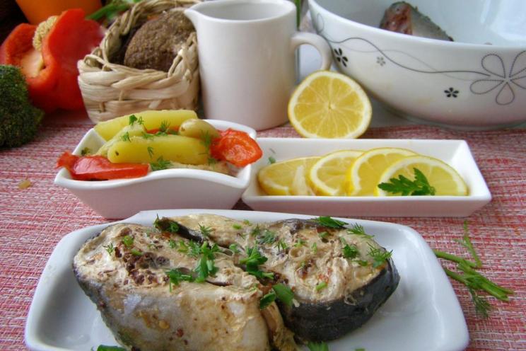 Oven-Baked Foil-Wrapped Tuna Steaks Oven-Baked Foil-Wrapped Tuna Steaks