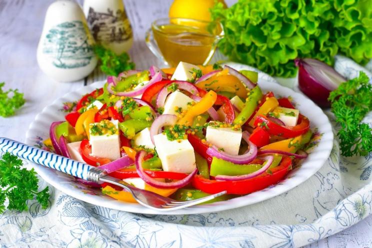 Summer Bell Pepper & Cheese Salad Summer Bell Pepper & Cheese Salad