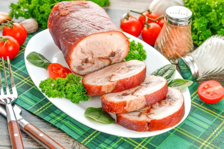 Easy Boiled Pork Knuckle Roll