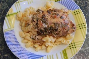 Oven-Baked Sour Cream Chicken Thighs