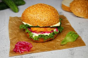 Spicy Crispy Chicken Burger Delight