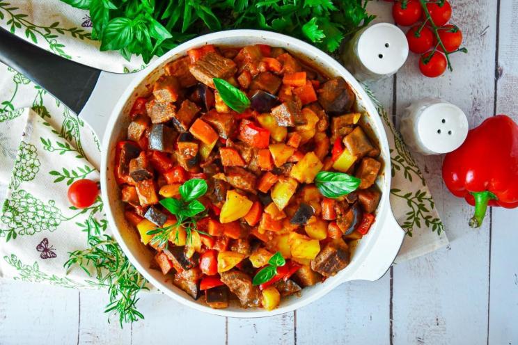 Hearty Beef and Potato Vegetable Stew