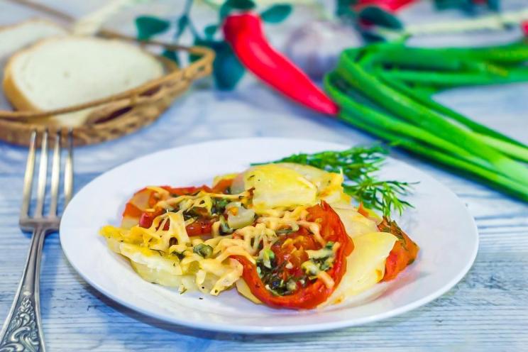 Cheesy Tomato Baked Potatoes