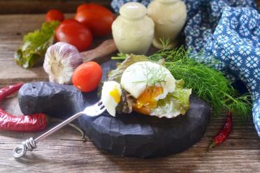 Easy Poached Egg Hack