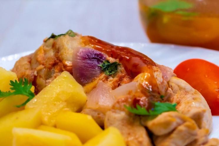 Spicy Tomato Apple Chicken Breast Spicy Tomato Apple Chicken Breast