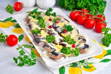 Mustard-Glazed Herring Delight