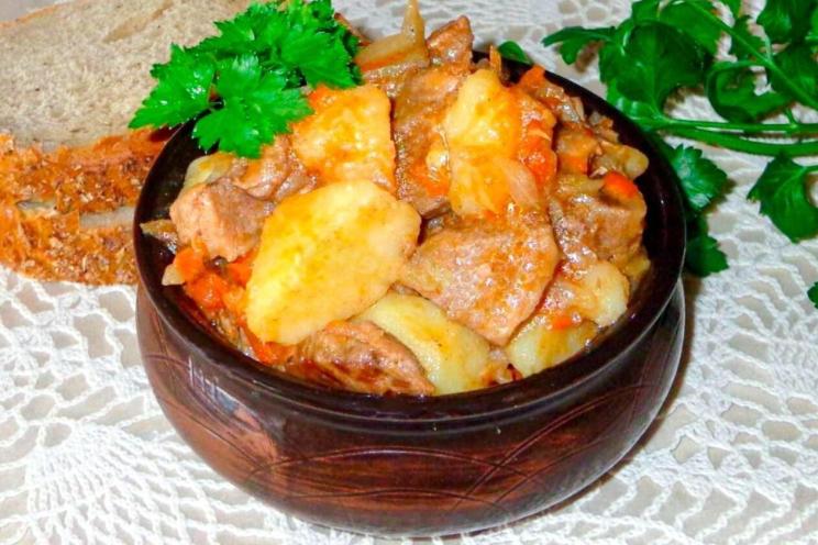 Duck Fillet Stew with Cabbage and Potatoes