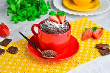 Microwave Mug Brownie in 5 Minutes