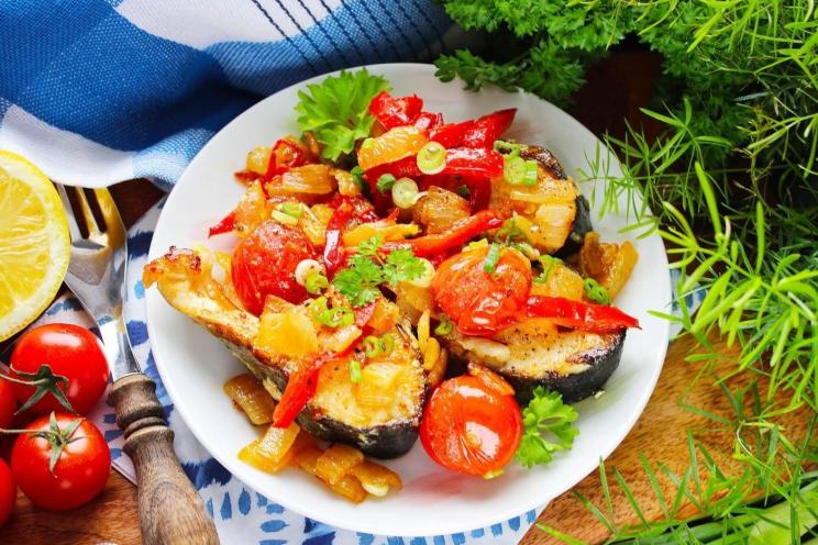 Pan-Seared Fish with Veggies Pan-Seared Fish with Veggies