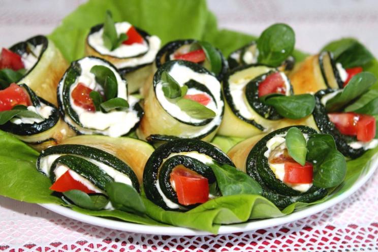 Tomato & Cheese Stuffed Zucchini Rolls