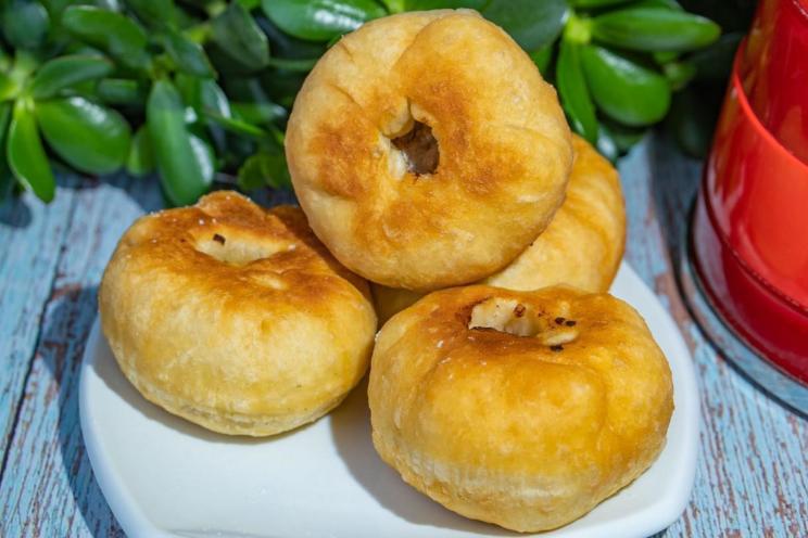 Kefir Dough Belyashi with Minced Meat