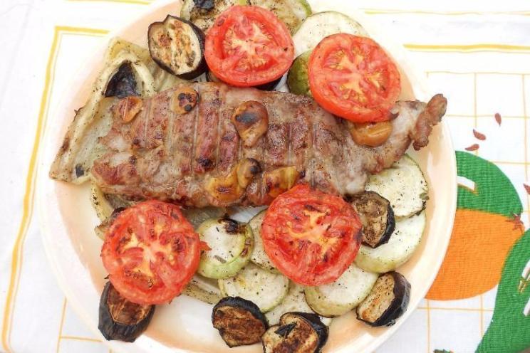 Grilled or Oven-Baked Pork Ribs with Pears