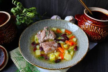 Rich Pork Rib Pot Soup for Hearty Meals