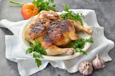Classic Pan-Fried Chicken Tabaka with Golden Crust