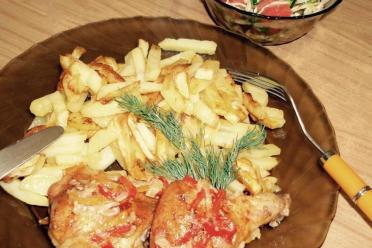Oven-Baked Chicken with Vegetables
