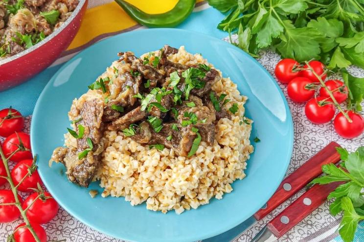 Savory Beef and Onion Skillet Sauté