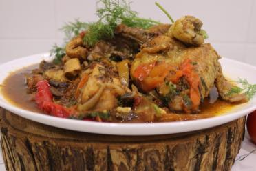 Savory Chicken Cacciatore with Pasta