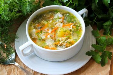 Vegetarian Sorrel Soup with Egg and Rice